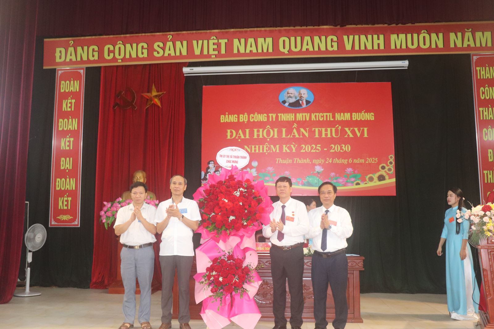 Đại hội Đảng bộ Công ty TNHH MTV KTCTTL Nam Đuống lần thứ XVI, nhiệm kỳ 2025-2030